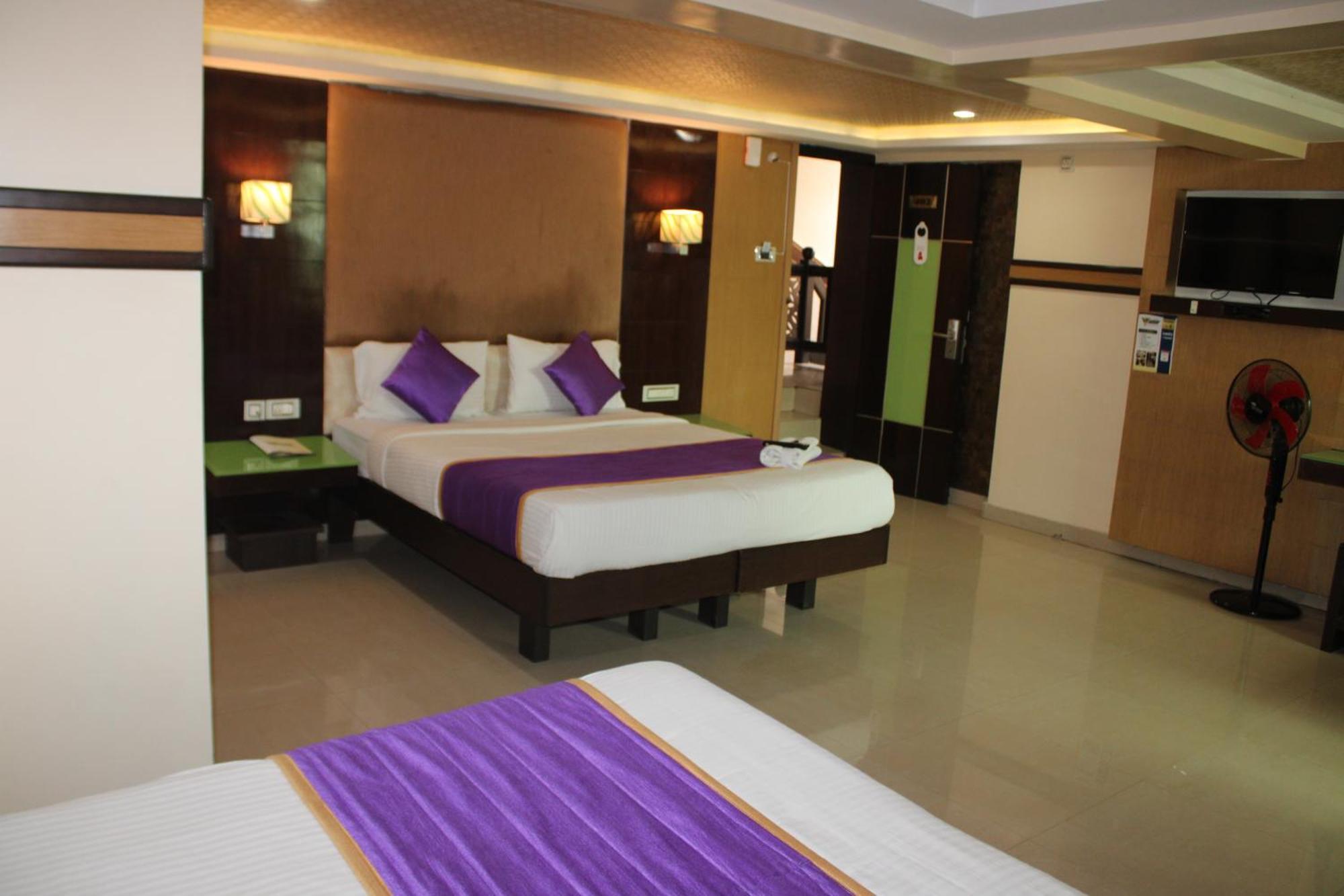 Vp International Hotel Bangalore Luaran gambar