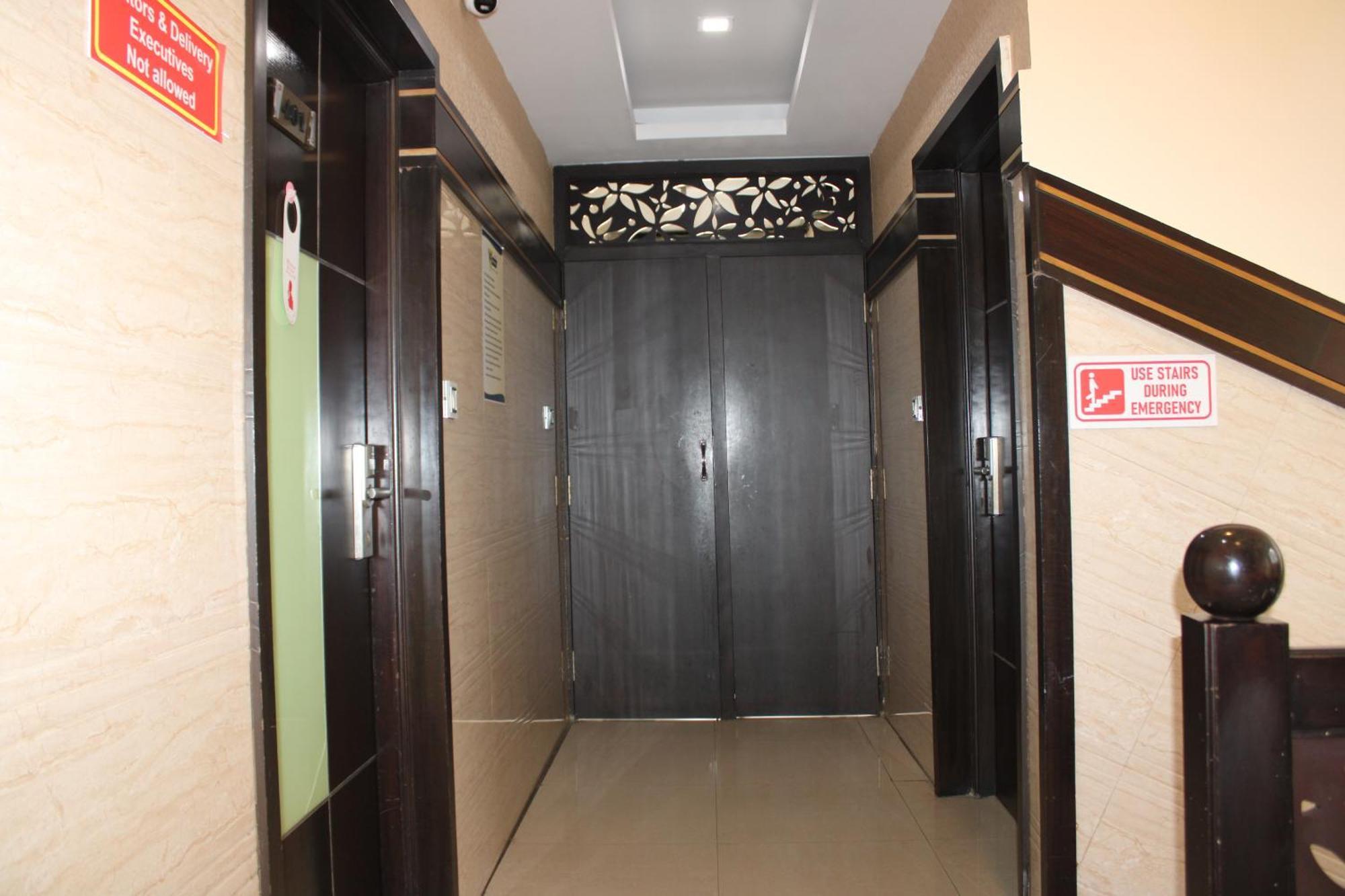 Vp International Hotel Bangalore Luaran gambar
