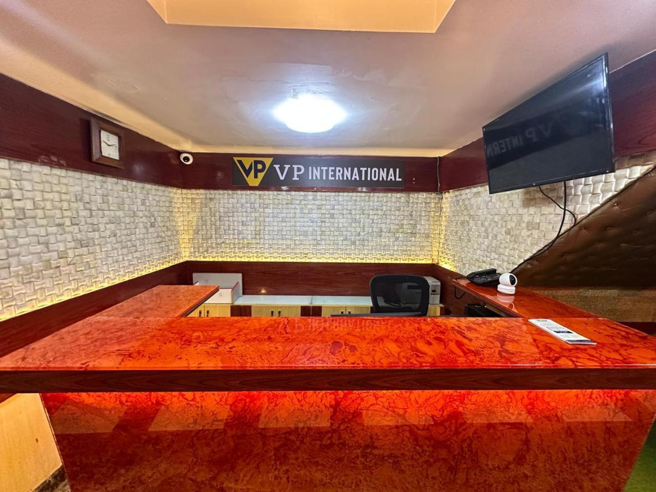 Vp International Hotel Bangalore Luaran gambar
