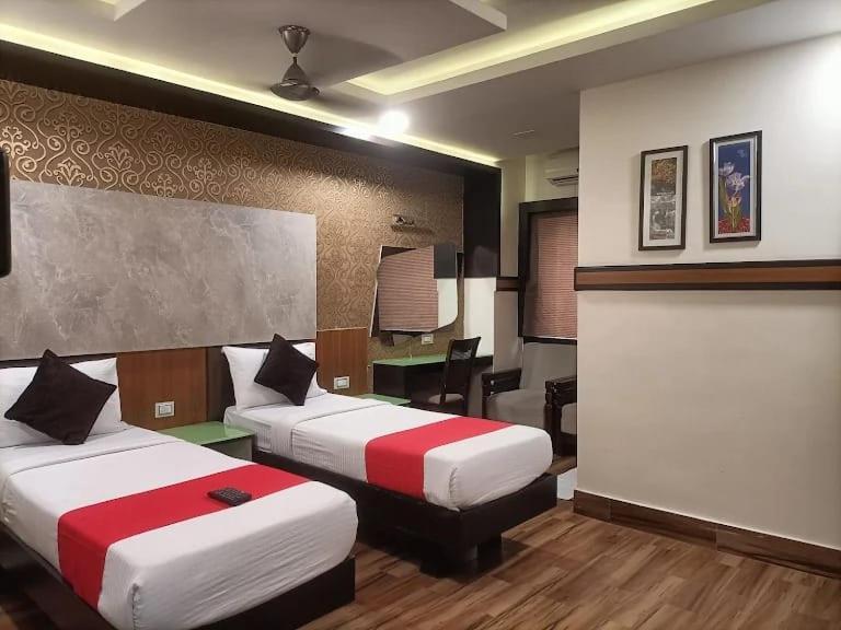 Vp International Hotel Bangalore Luaran gambar